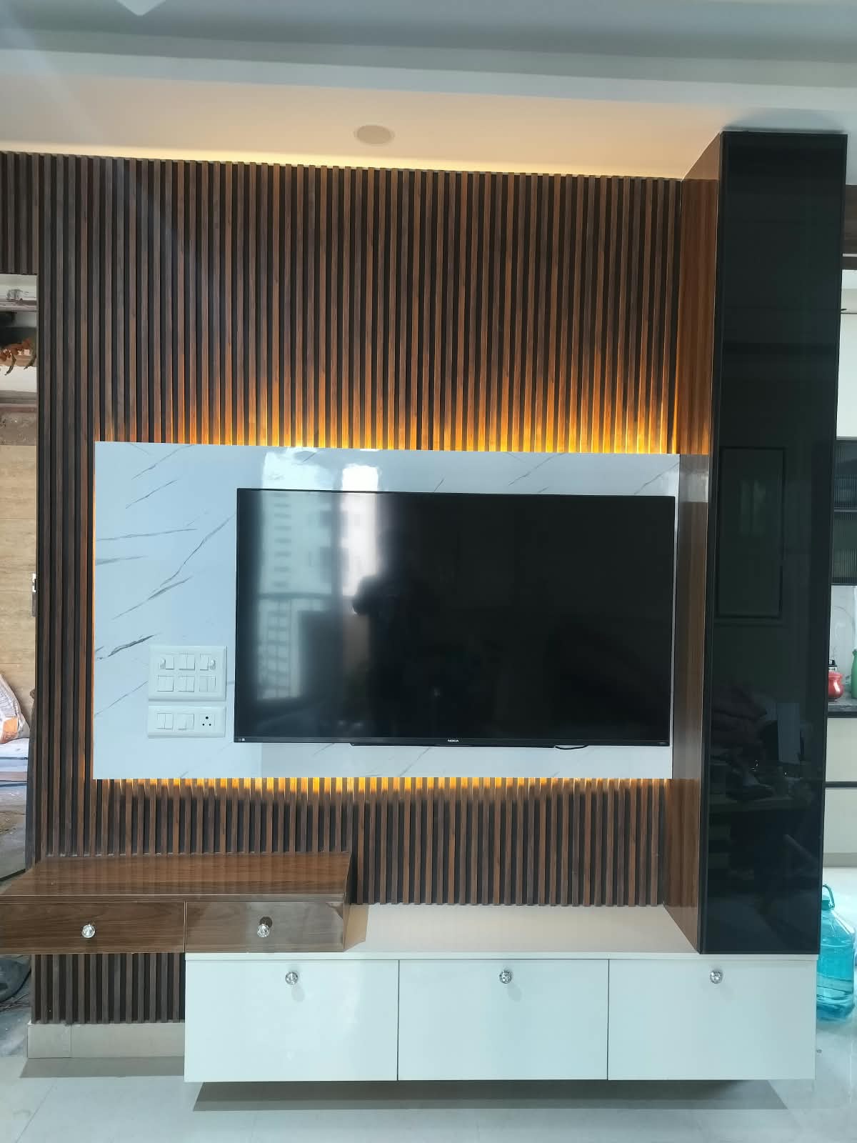 Urban Nest Decors Luxury Living Room Interior Greater Noida